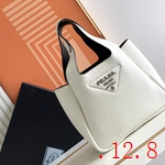 スーパーコピーブラダバッグ